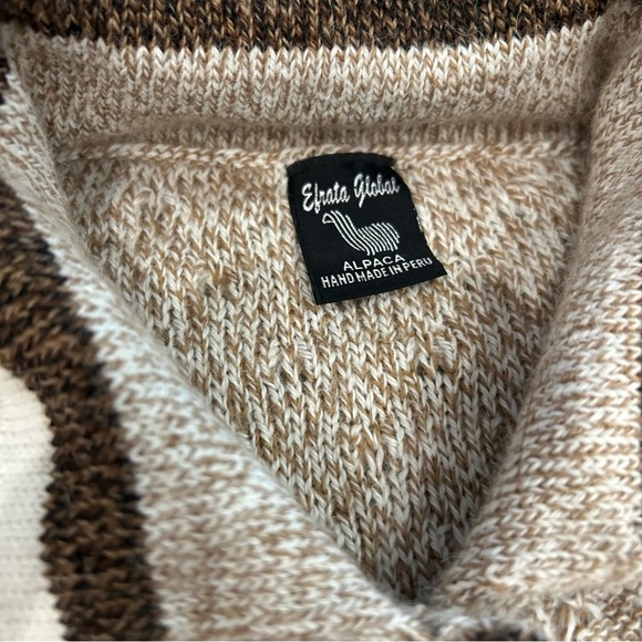 Efrata Global Alpaca Poncho Sweater Cape One Size Shawl Hand Made in Peru - Picture 3 of 9